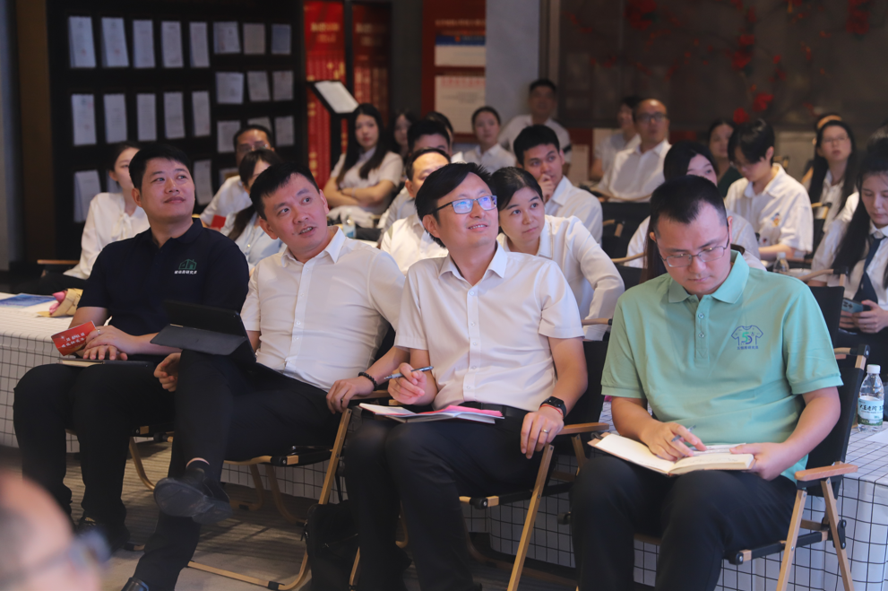 創(chuàng)新成長(zhǎng)話蛻變 | 公司舉辦“書(shū)記有約”青年人才沙龍活動(dòng)