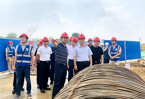 益陽市委副書記、市長張值恒帶隊(duì)調(diào)研湖南建工地產(chǎn)建工城項(xiàng)目